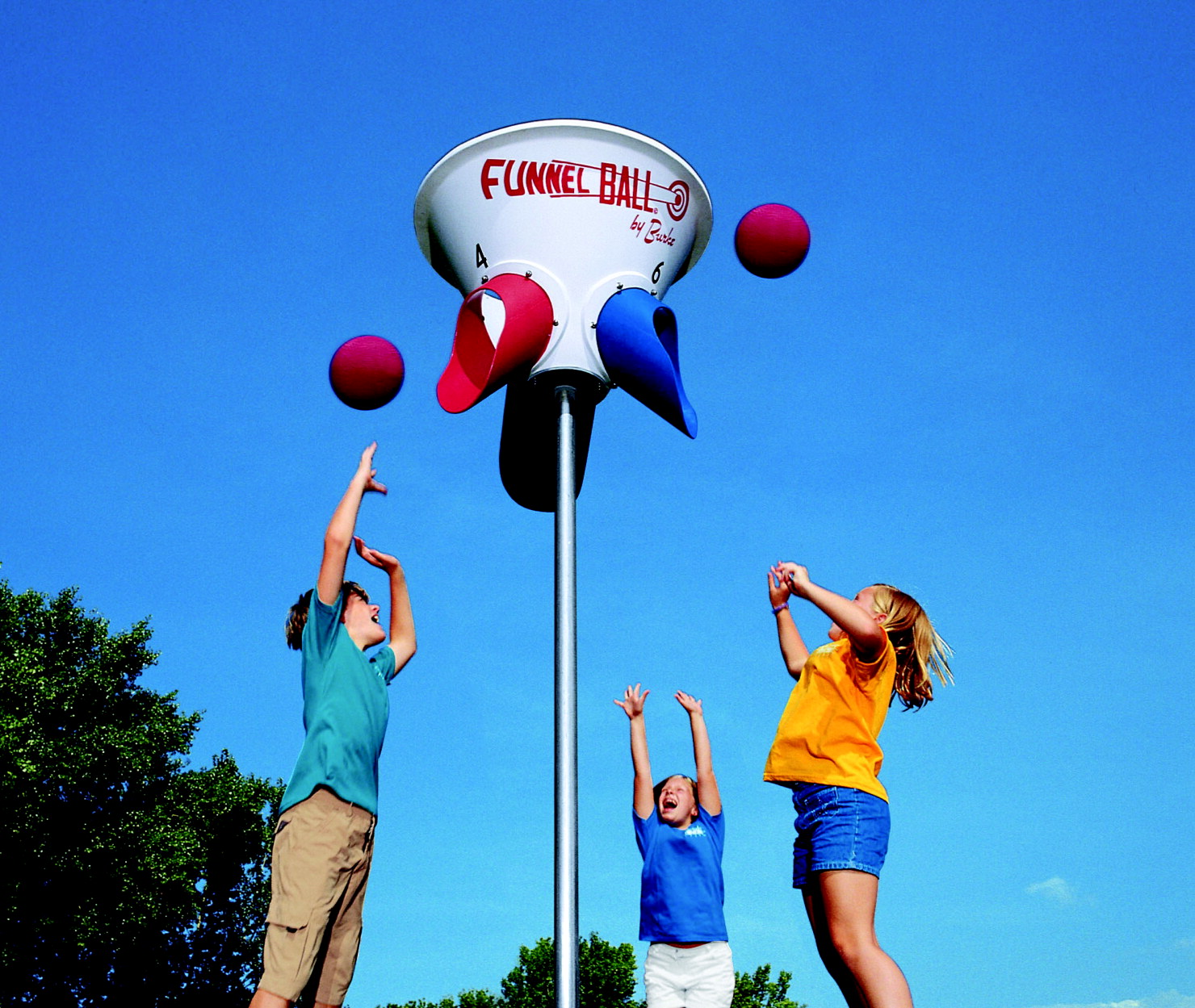Funnel Ball Game 