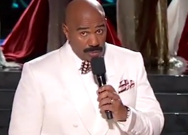 Video: Steve Harvey Edited To Look Like Episode Of Curb Your Enthusiasm